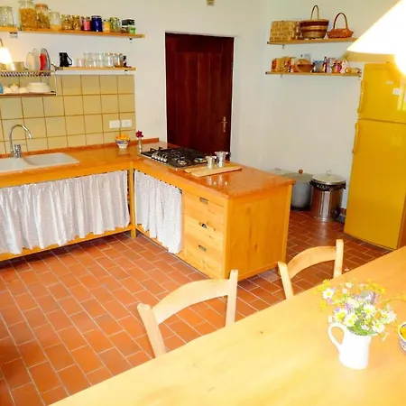Flat With Garden Sauna And Outdoor Bubble Bath